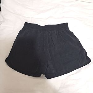 H&M Flowy Shorts